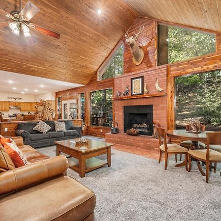 Luxury Rock Creek Cabin W Deck By Lake Hamilton Хот-Спрингс Экстерьер фото